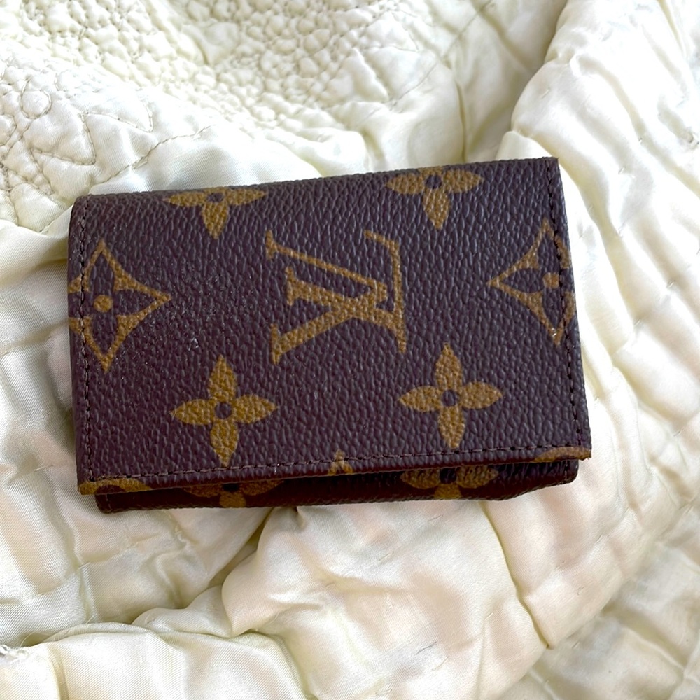 Vintage LV key holder